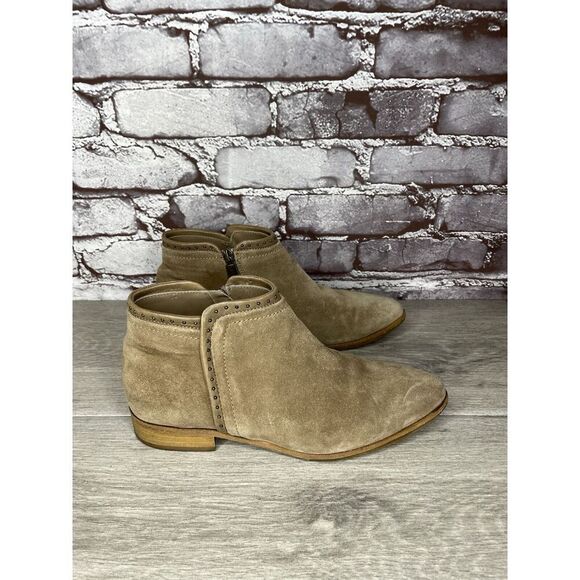 ITALEAU Tan Suede Leather Ankle Side Zipper Low Heel Boots Women Sz 37EU/7.5M US - Picture 12 of 16